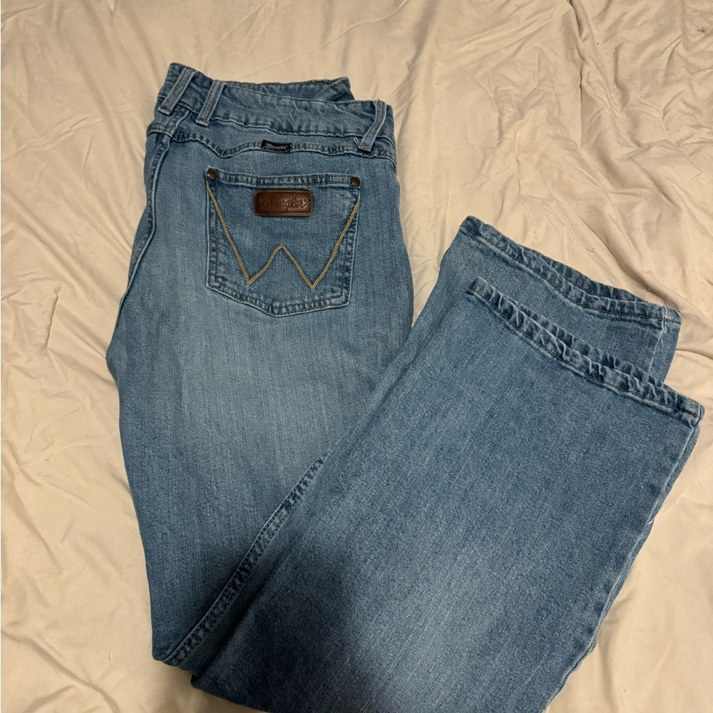 Wrangler Blue Boot Cut Jeans Classic Denim Style